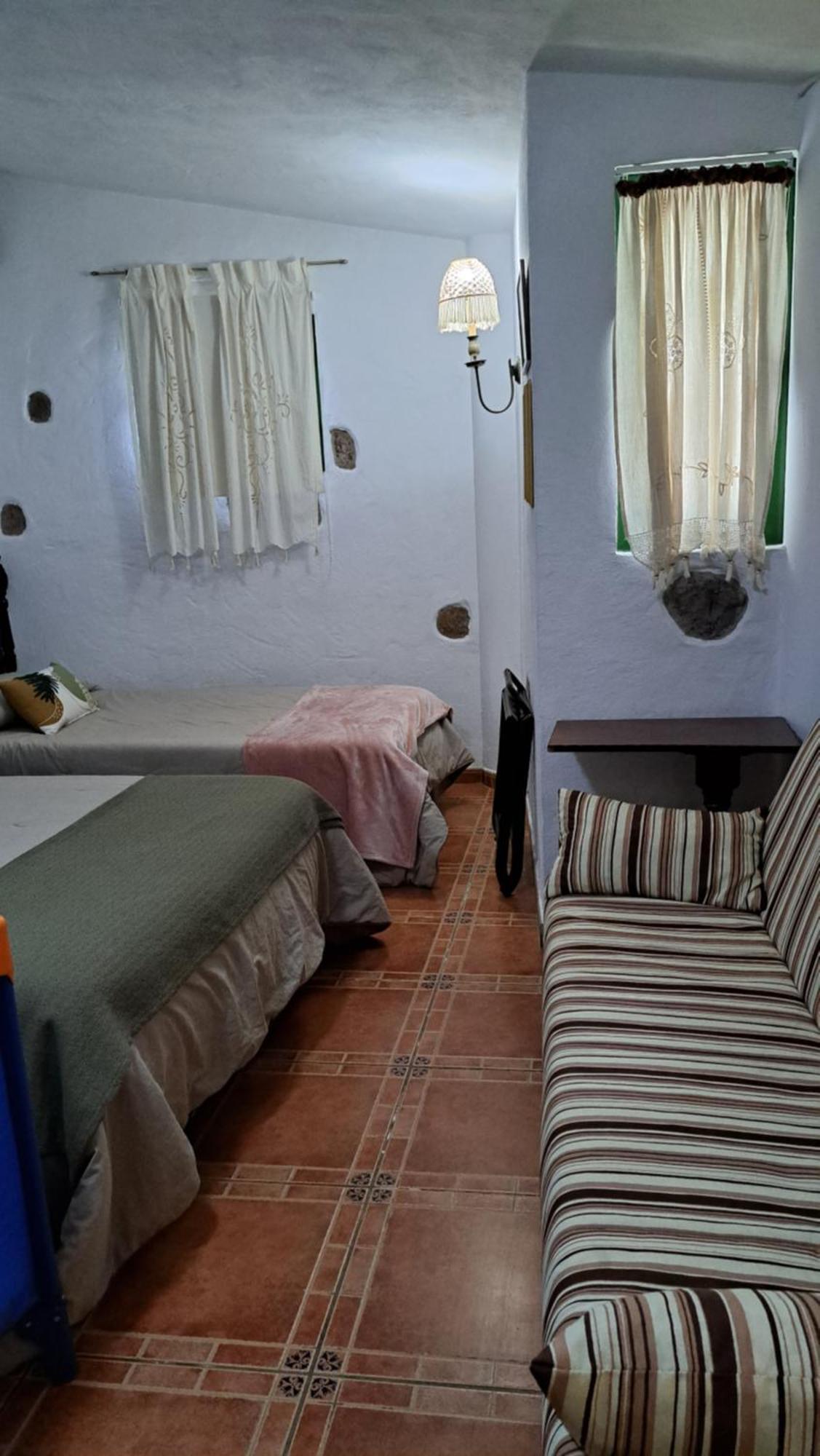Casa Santana Segura Guest House Tejeda  Room photo